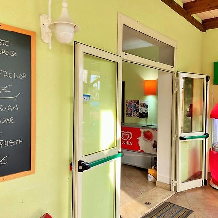 Ferienwohnung Pizzo Beach Club Exterior foto