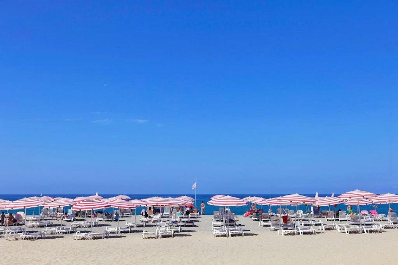 Ferienwohnung Pizzo Beach Club Exterior foto
