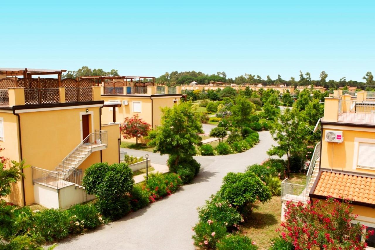 Ferienwohnung Pizzo Beach Club Exterior foto