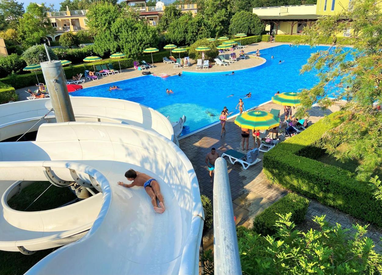 Ferienwohnung Pizzo Beach Club Exterior foto
