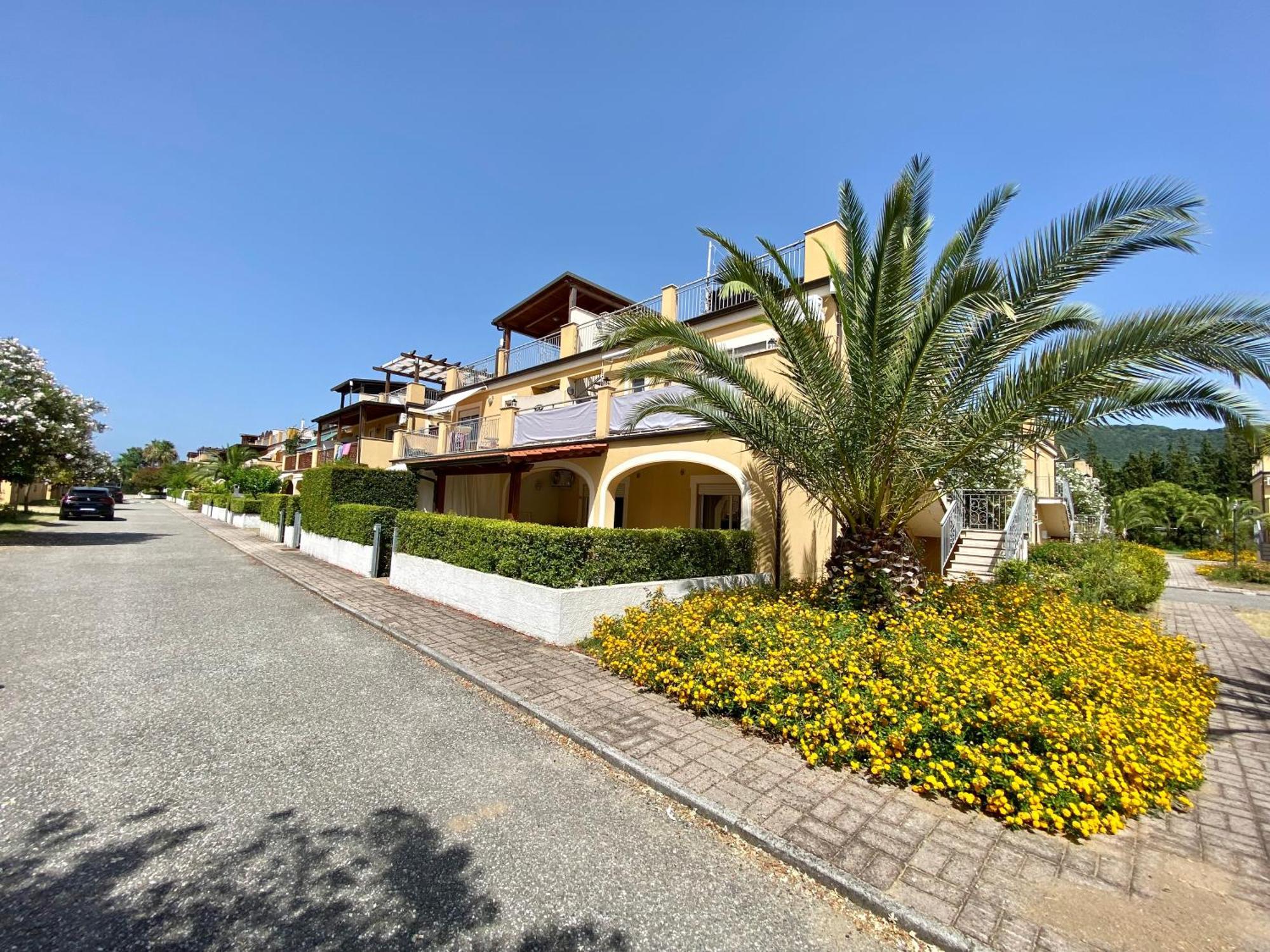 Ferienwohnung Pizzo Beach Club Zimmer foto
