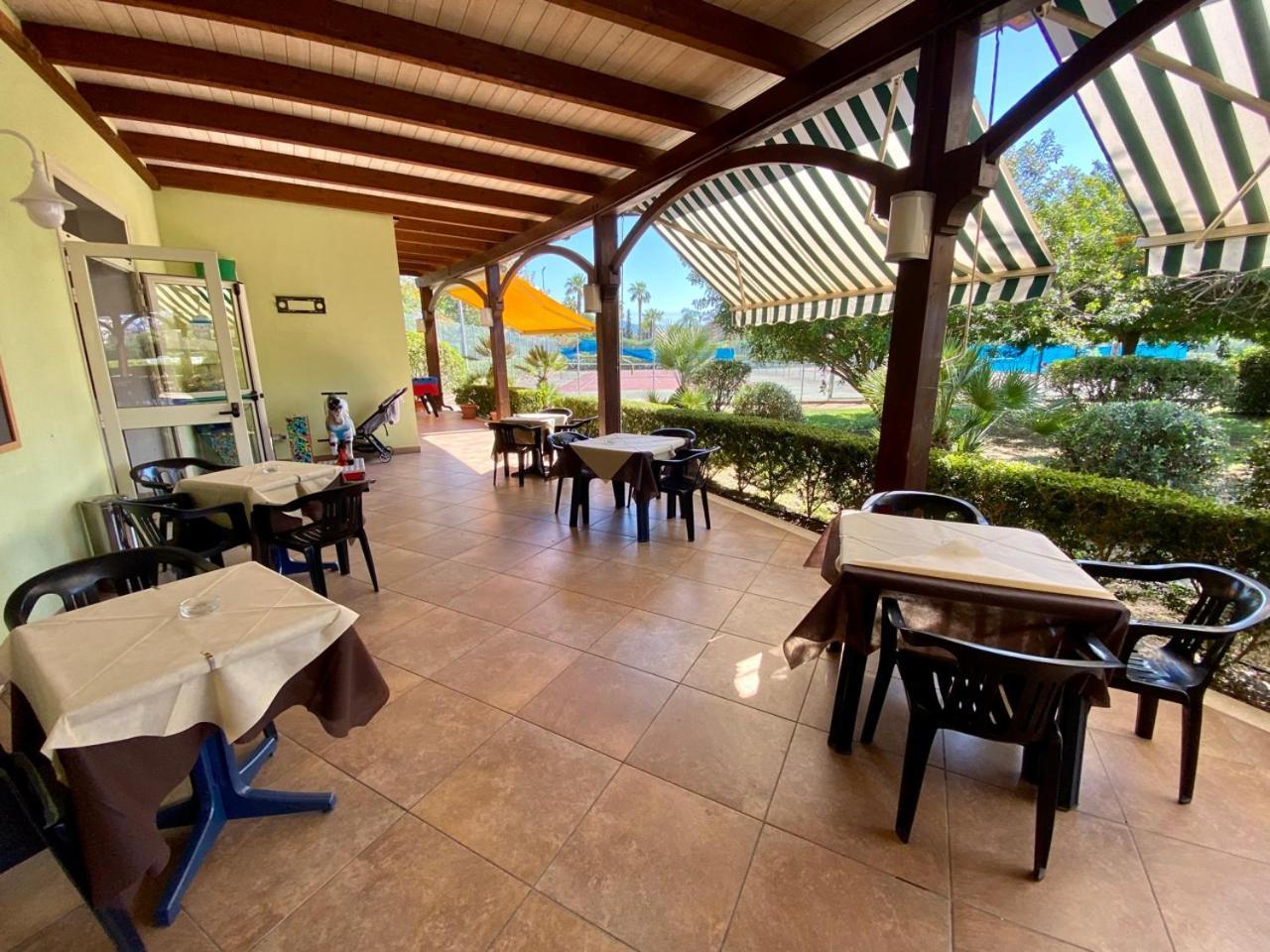 Ferienwohnung Pizzo Beach Club Exterior foto
